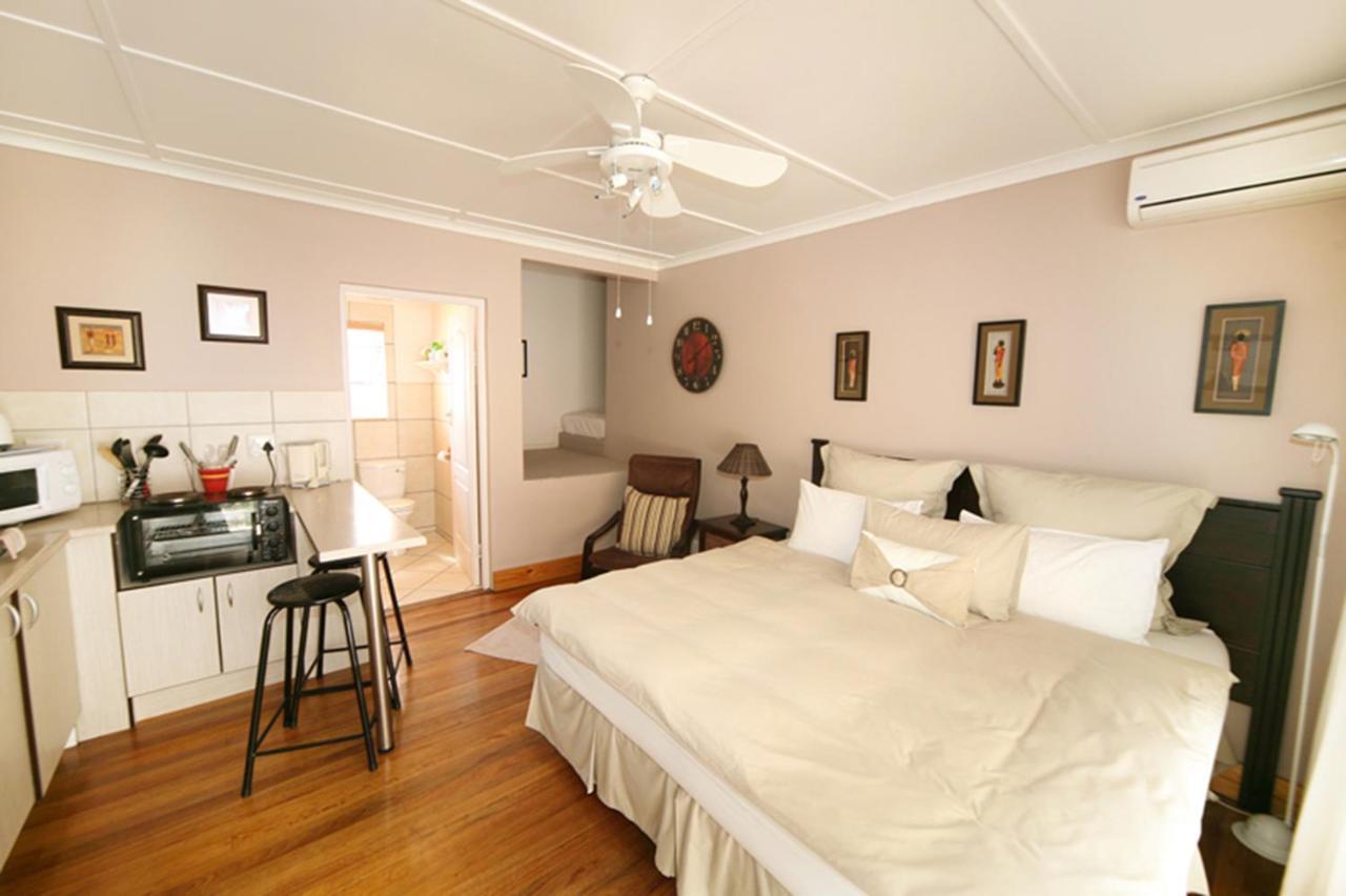 Nahoon Bed & Breakfast East London Room photo